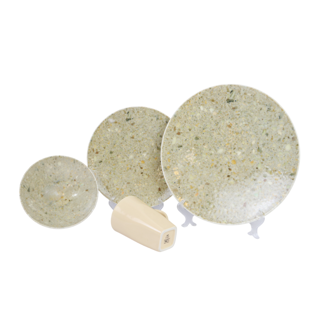 30-piece Turkish dinner set