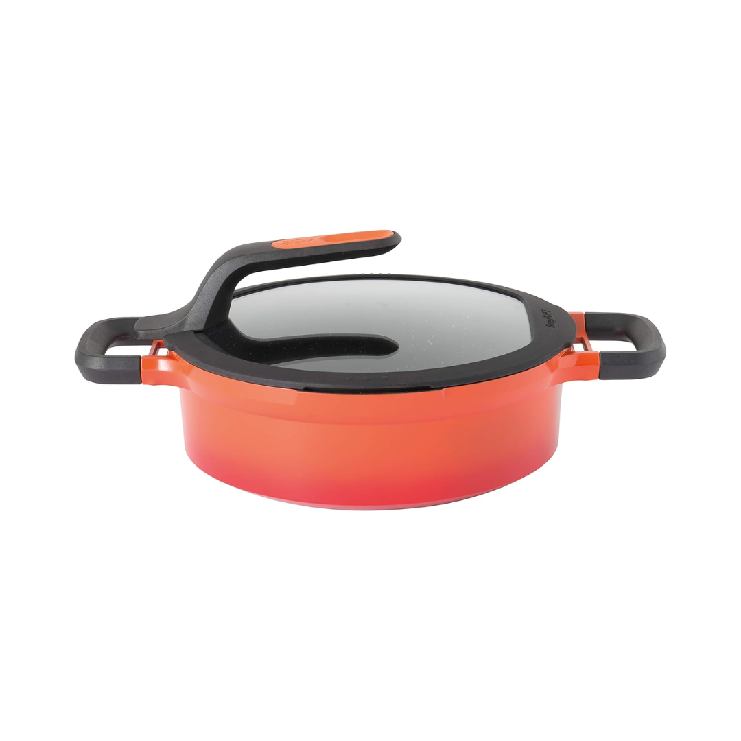 Covered stay-cool 2-handle sauté pan 28 cm