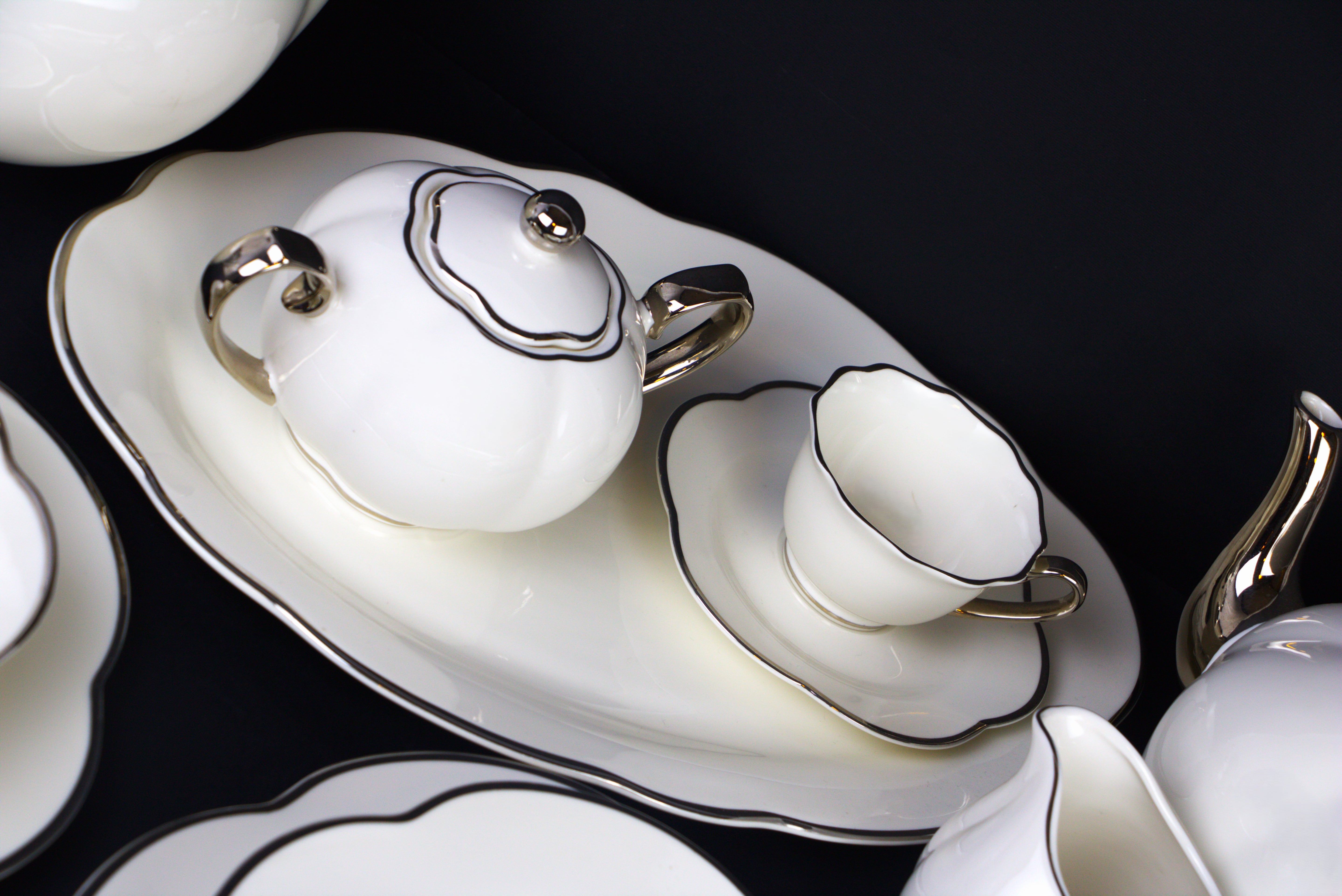 Dinner Set, Malaysia 62-Piece