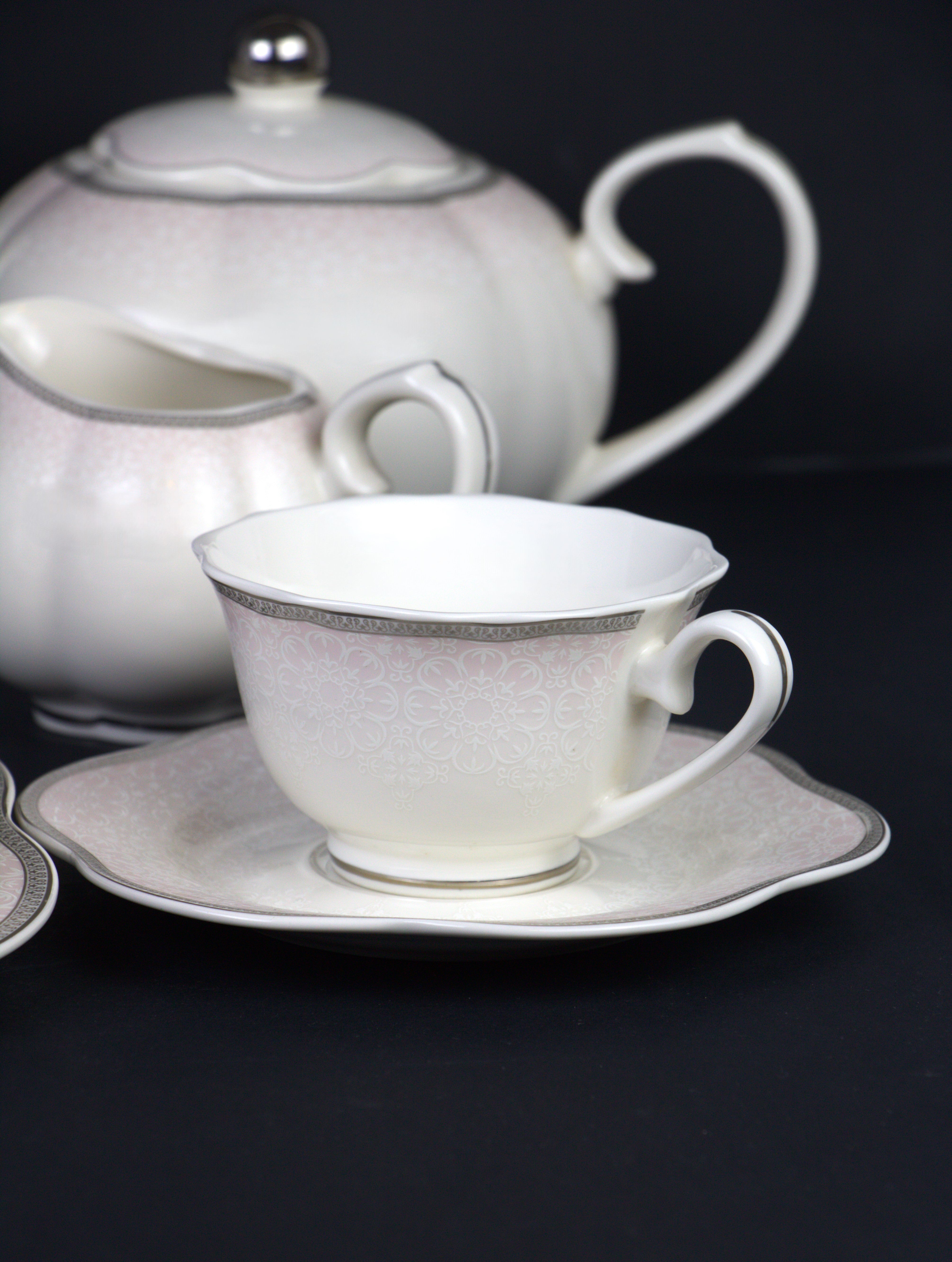 Malaysian dining set 62 pieces