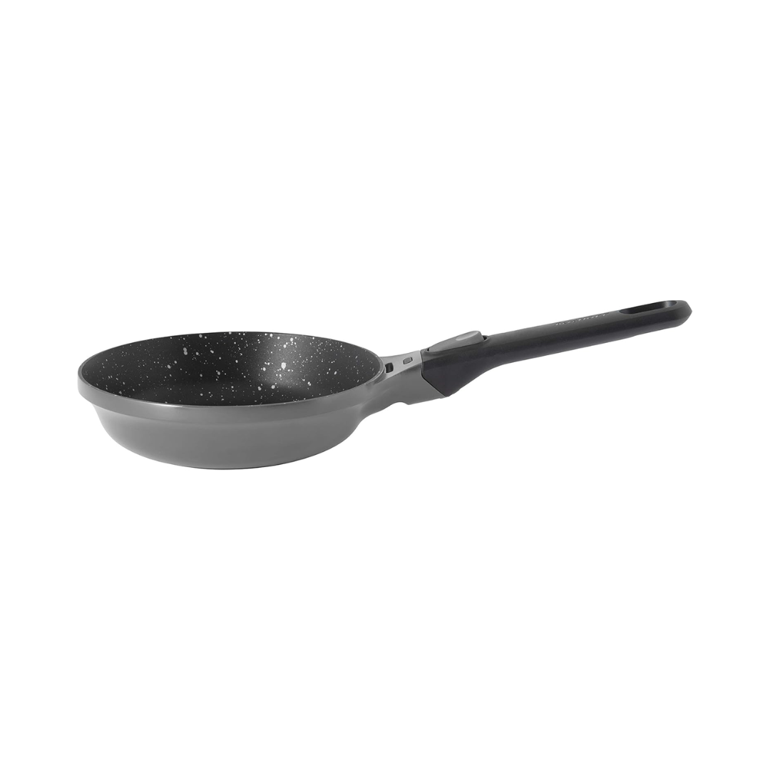frying pan with detachable handle grey