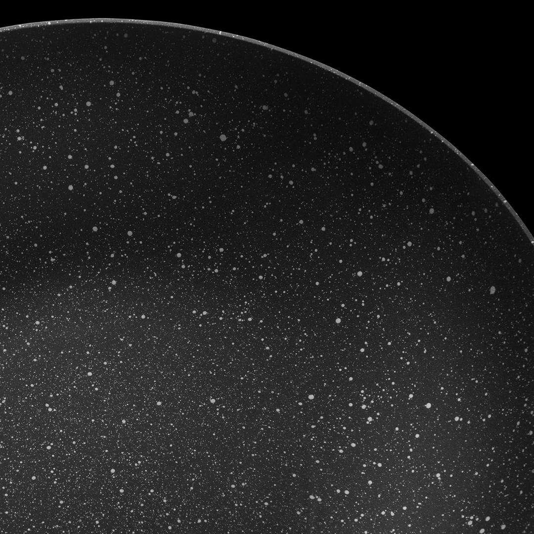 Covered saucepan 18 cm