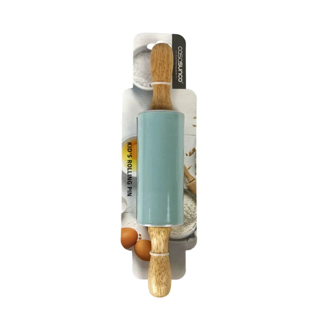 Wood rolling pin in silicone