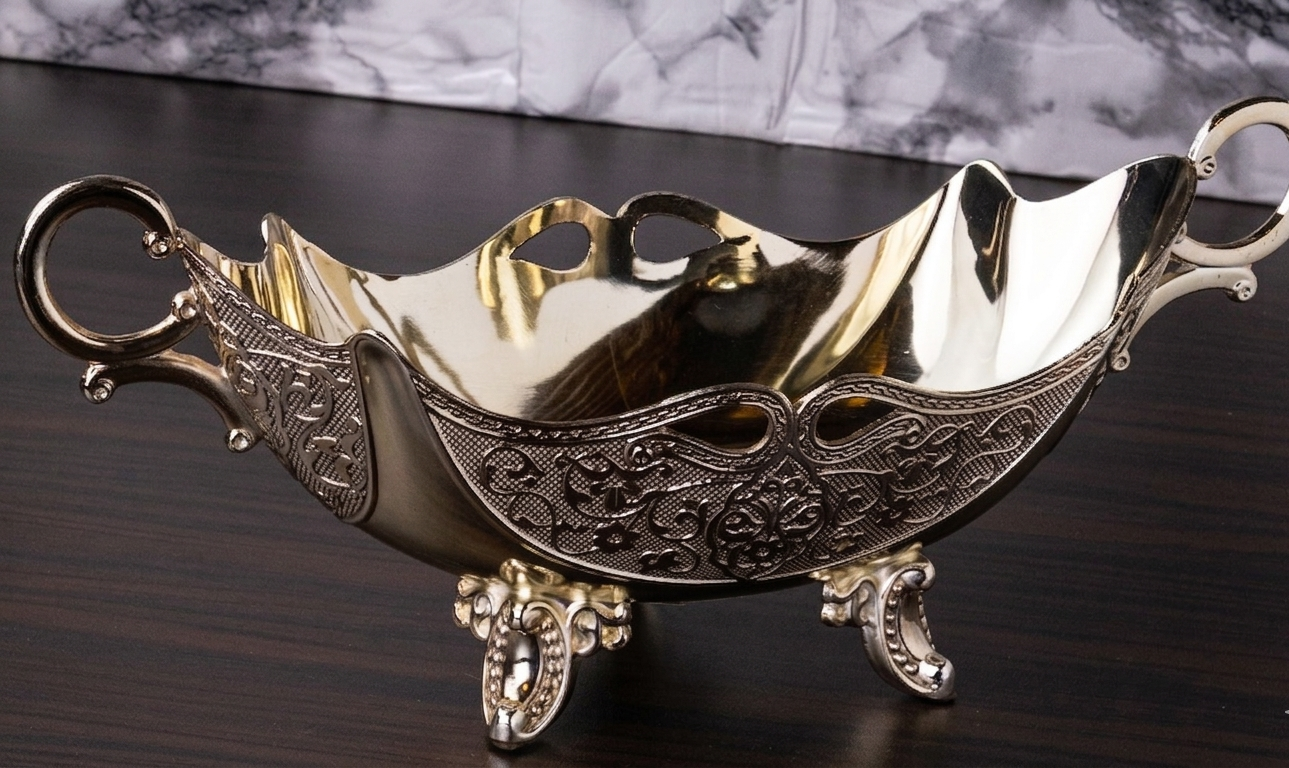 Silver-Plated Metal Jardiniere Model 23779