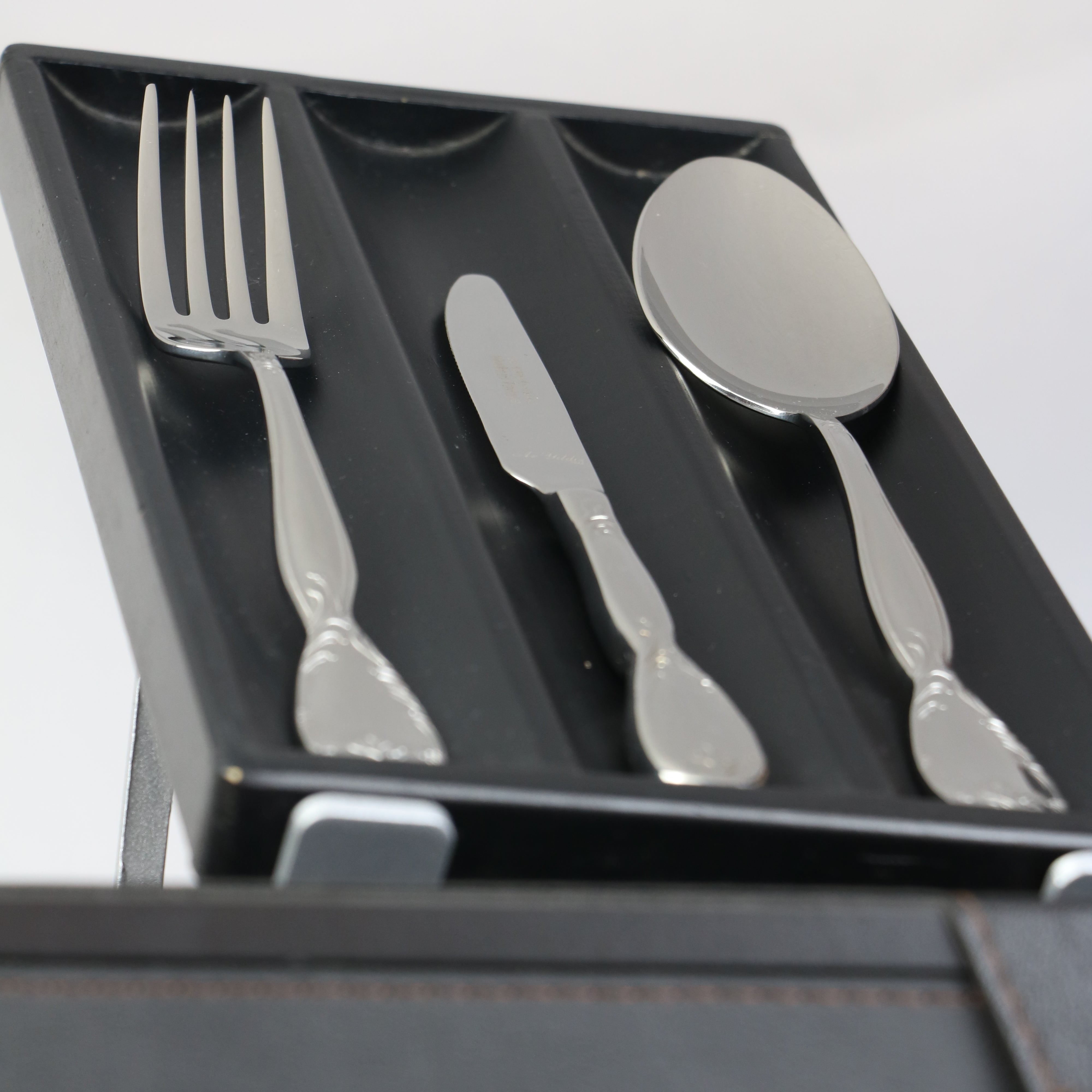 EMIRGAN CUTLERY SET 84 pcs-54246