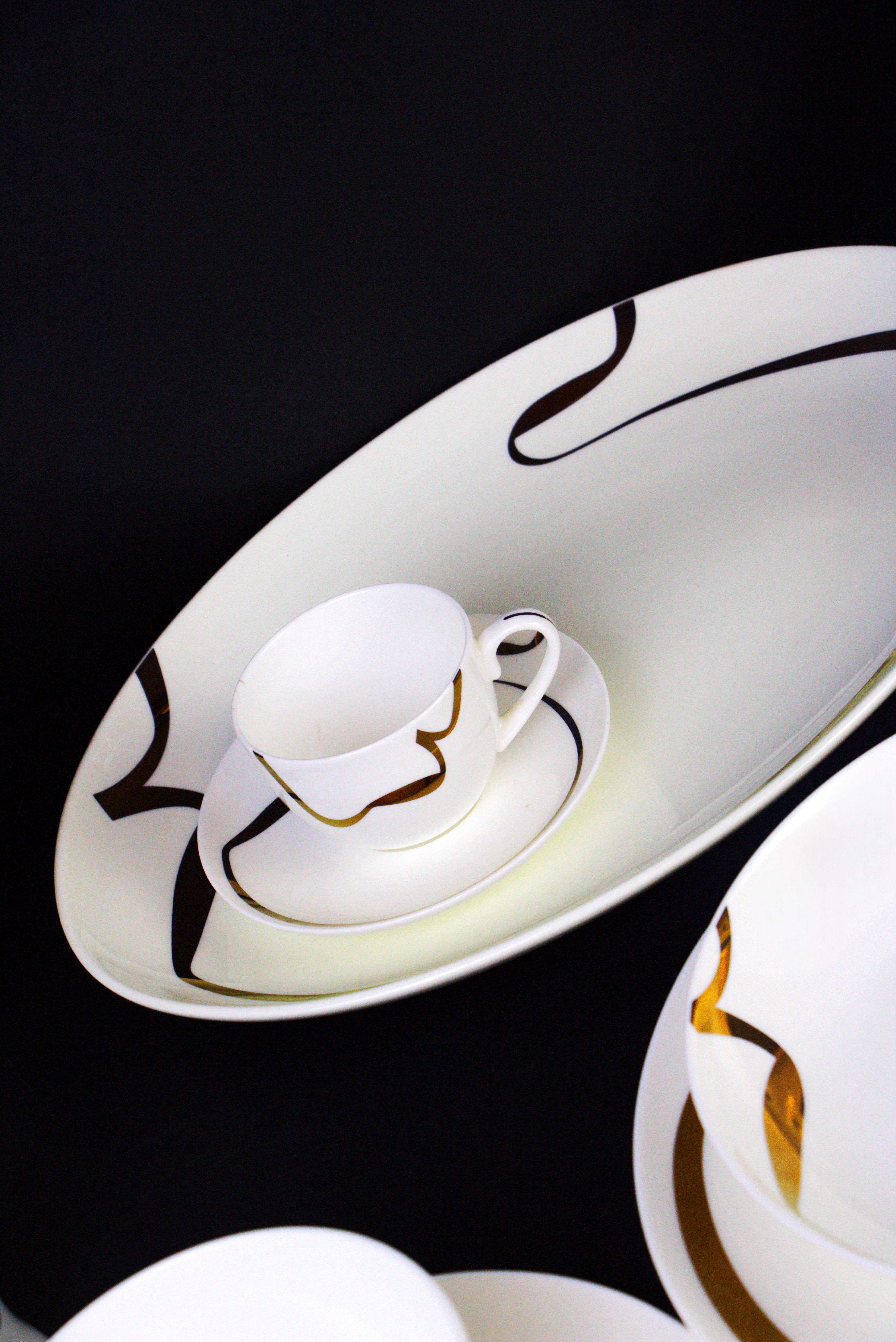 Dinner Set 62-Piece