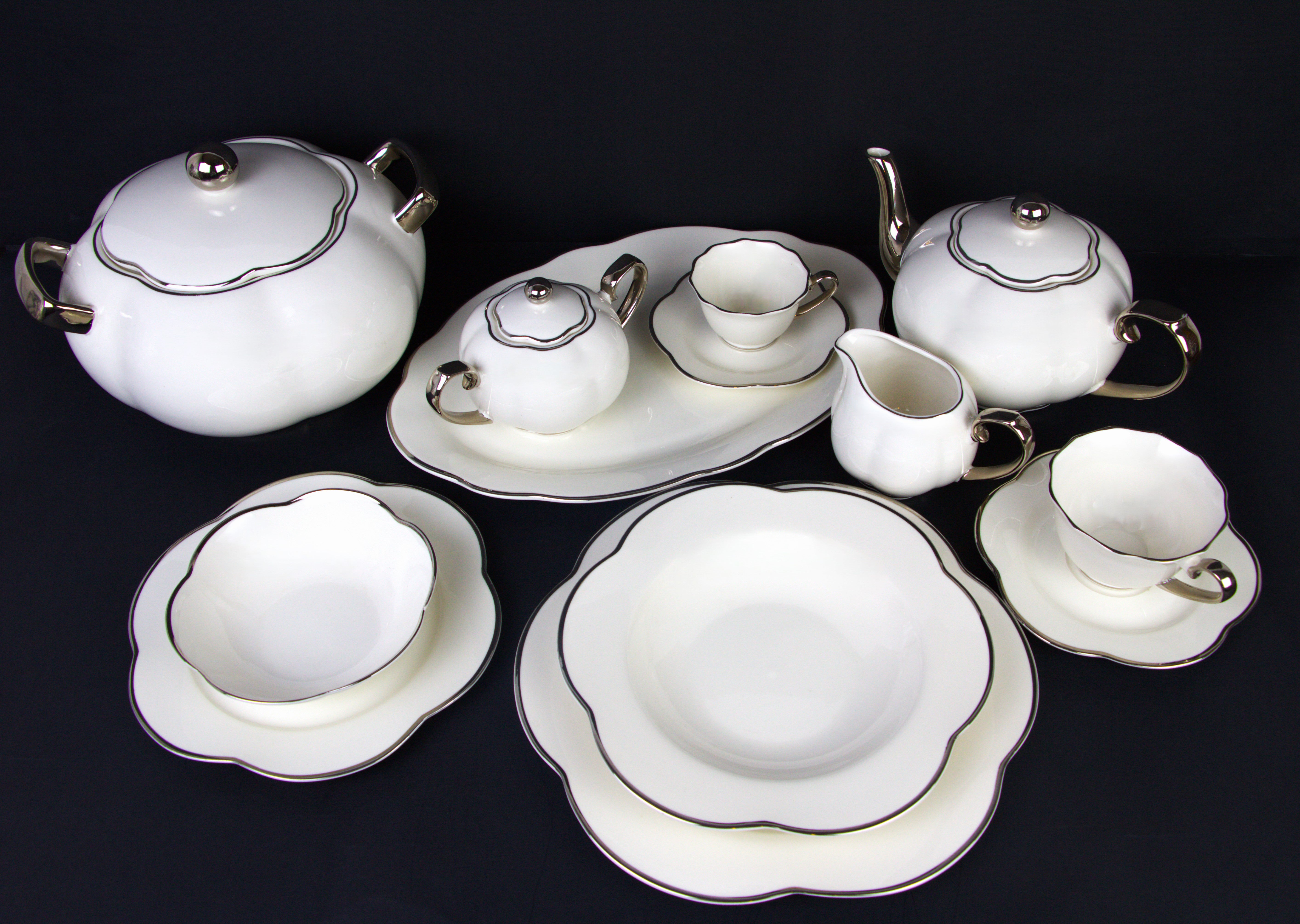 Dinner Set, Malaysia 62-Piece
