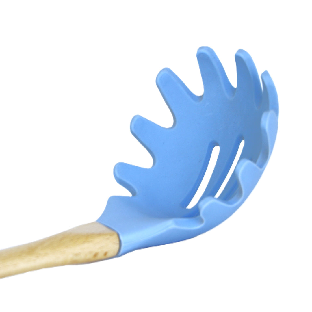 A spoon of pasta sk 3249 -44723
