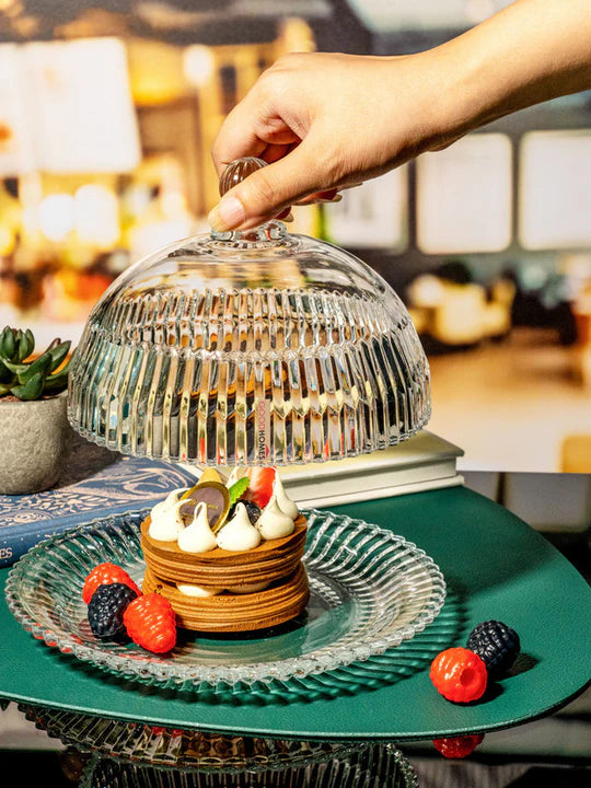 Glass Cake Platter with Lid