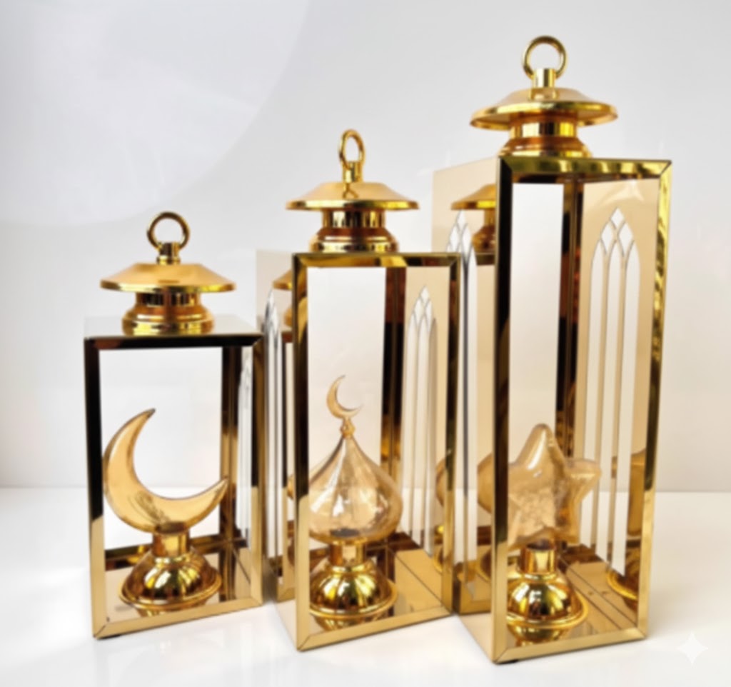 Golden Metal Ramadan Lantern Set – 3 Pieces